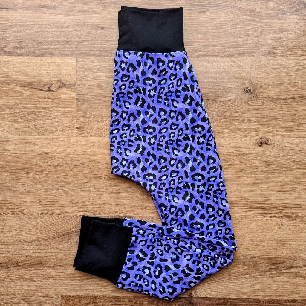 SIZE 7 Purple leopard print harem pants