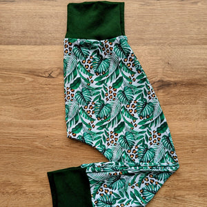 SIZE 3 Leafy leopard print harem pants