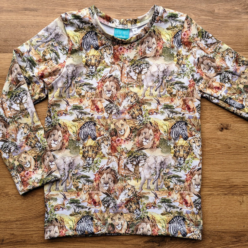 SIZE 6 Safari animals long sleeve tshirt