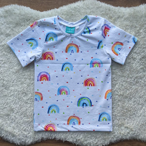 Size 4 Bright dotty rainbow tshirt
