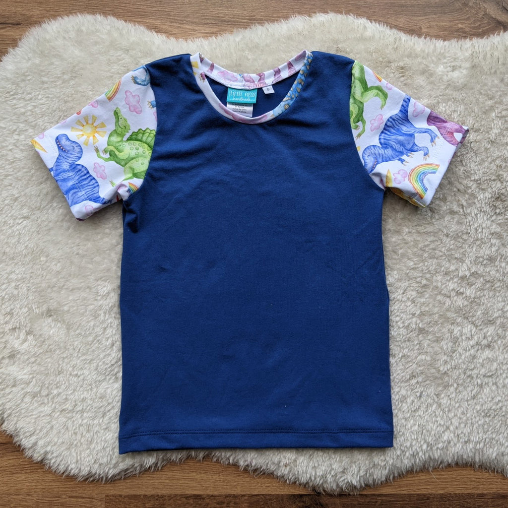 Size 5 rainbow dinos tshirt