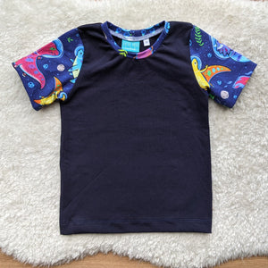 Size 3 Space dinos tshirt Navy