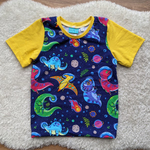 Size 4 Space dinos tshirt