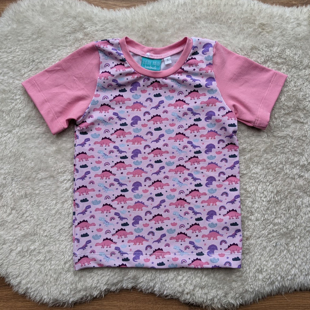 Size 1 Pink & purple dinos tshirt