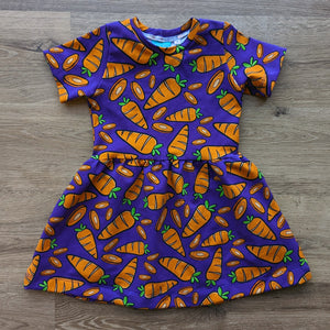 SIZE 2 Carrots gathered waist dress