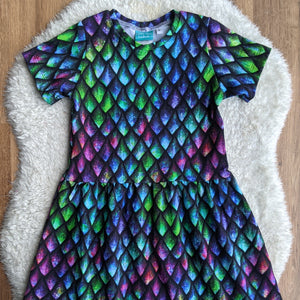 SIZE 6 Dragon scales gathered waist dress