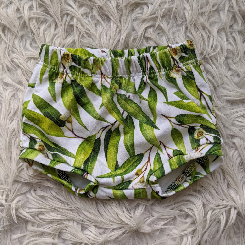 Size 0000 green gum leaves bummies