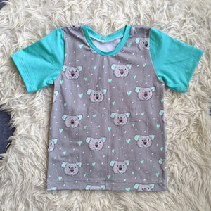 Size 4 Koalas & mint hearts tshirt