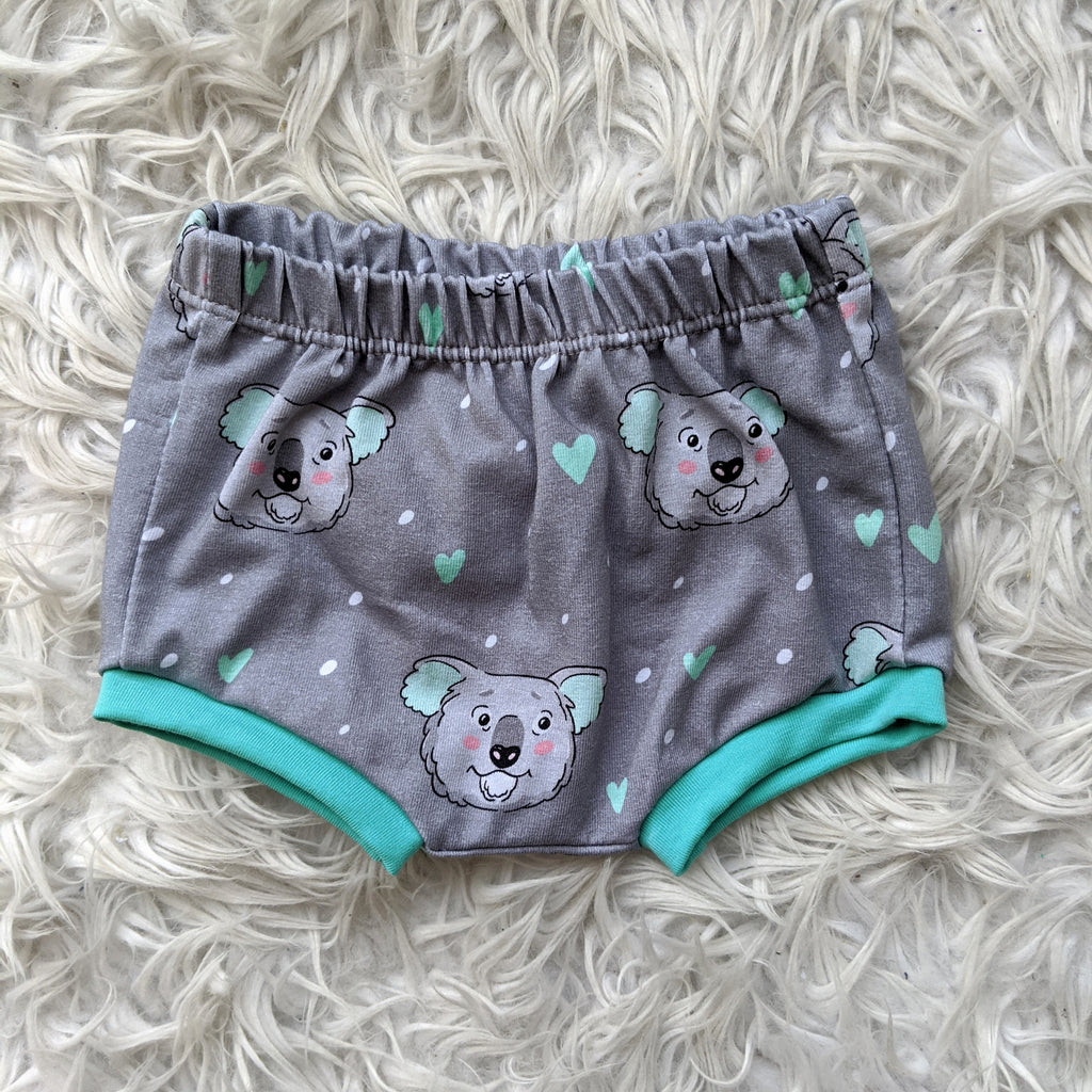 Size 0000 Koalas & mint hearts bummies