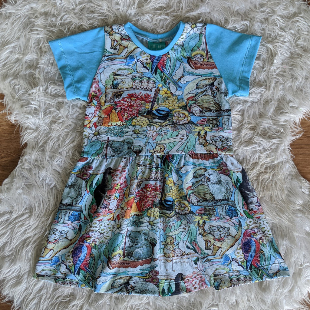 Size 3 Mays Tales gathered waist dress