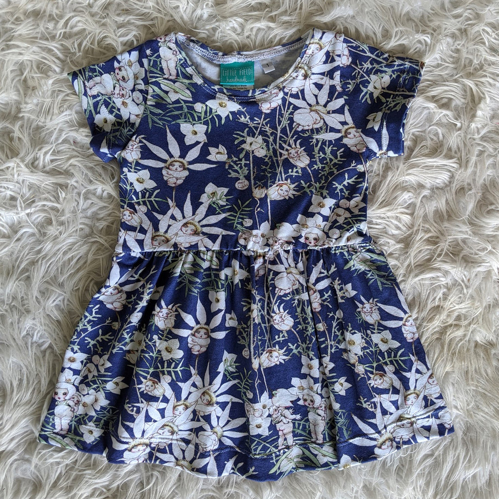 Size 1 Flannel flowers night gathered waist dress