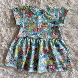 Size 0 Gumnut friends green gathered waist dress