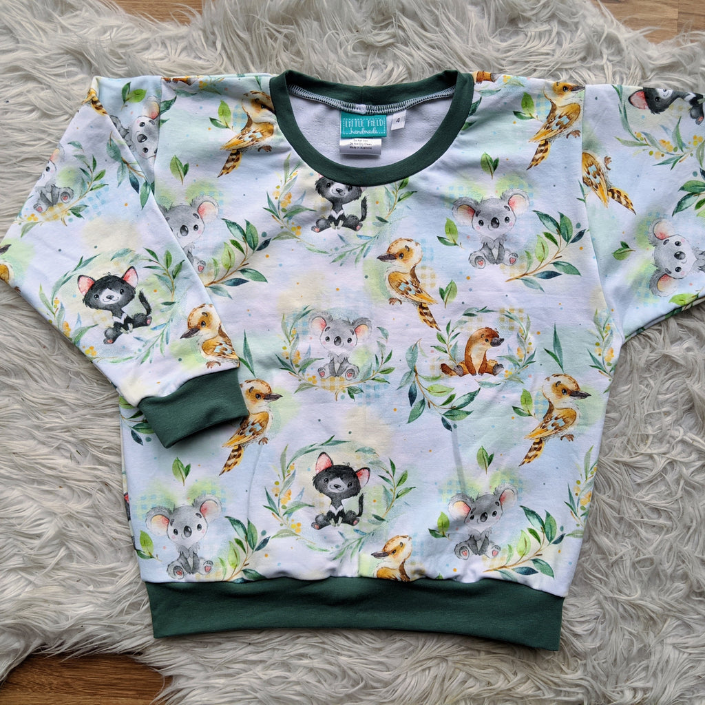 Size 4 baby Aussie animals lounge jumper