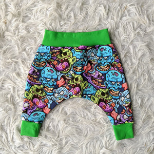 Size 0000 Brainzzz harem pants