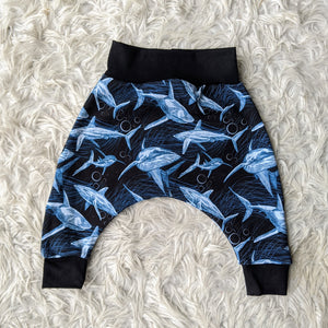 Size 0 Sketchy sharks harem pants