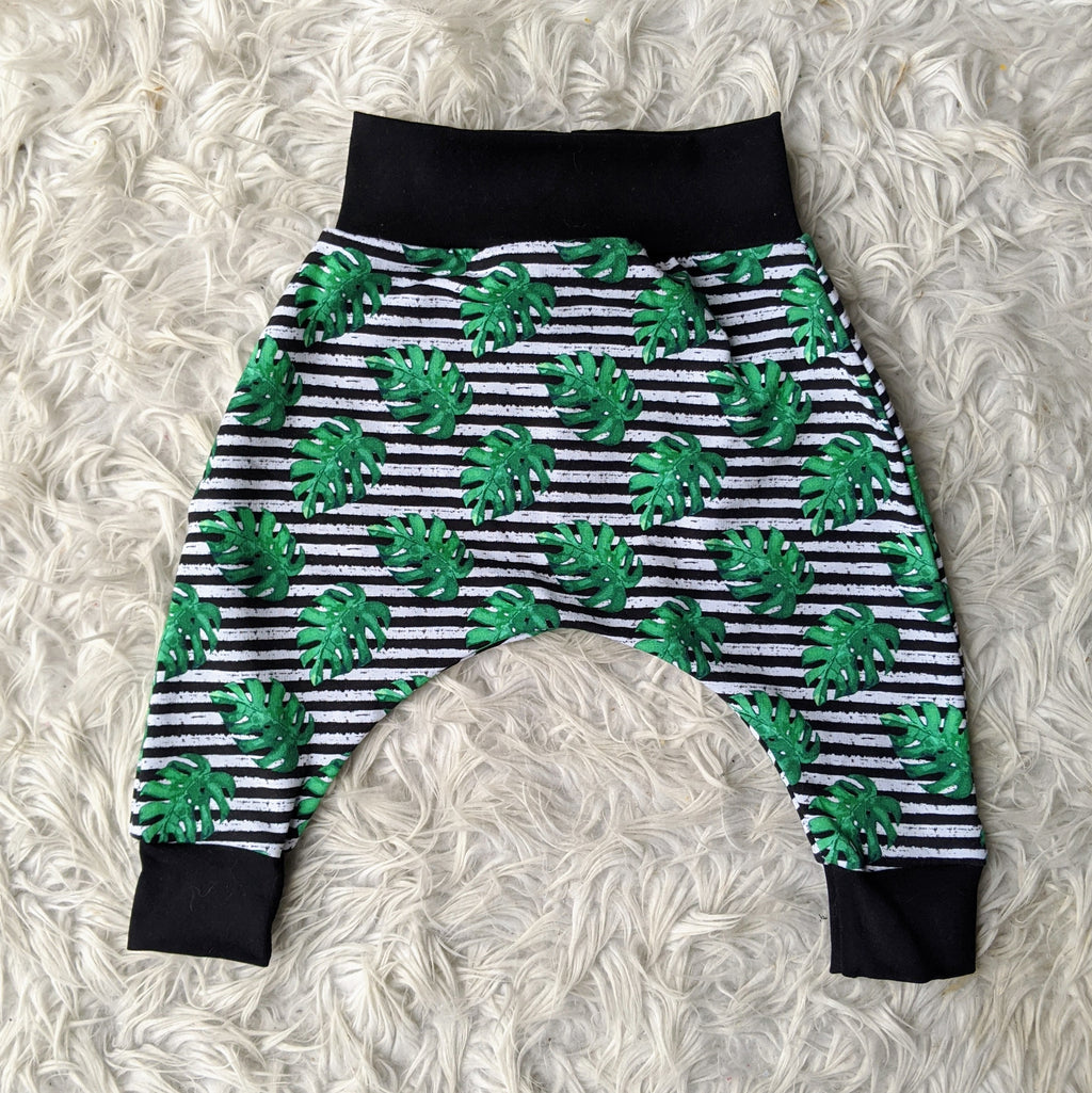 Size 00 Tropical leaves stripe harem pants