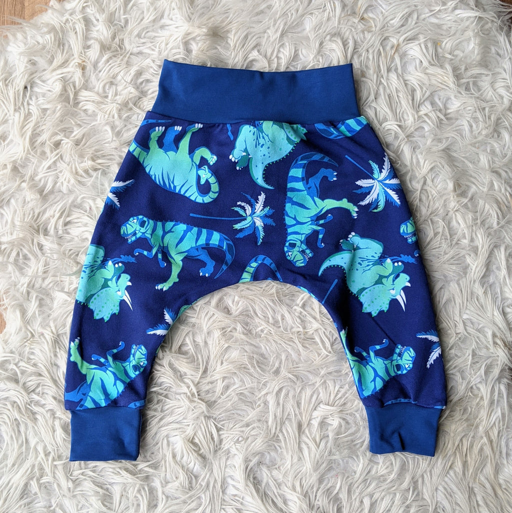 Size 0 Blue tropical dinos harem pants