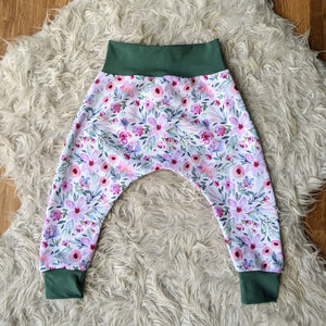 Size 1 Mae floral harem pants
