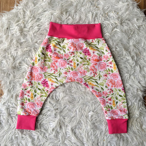 Size 0 Blush floral harem pants