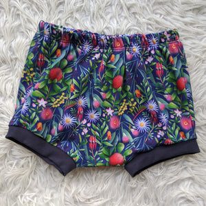 Size 3 Native navy floral bummies