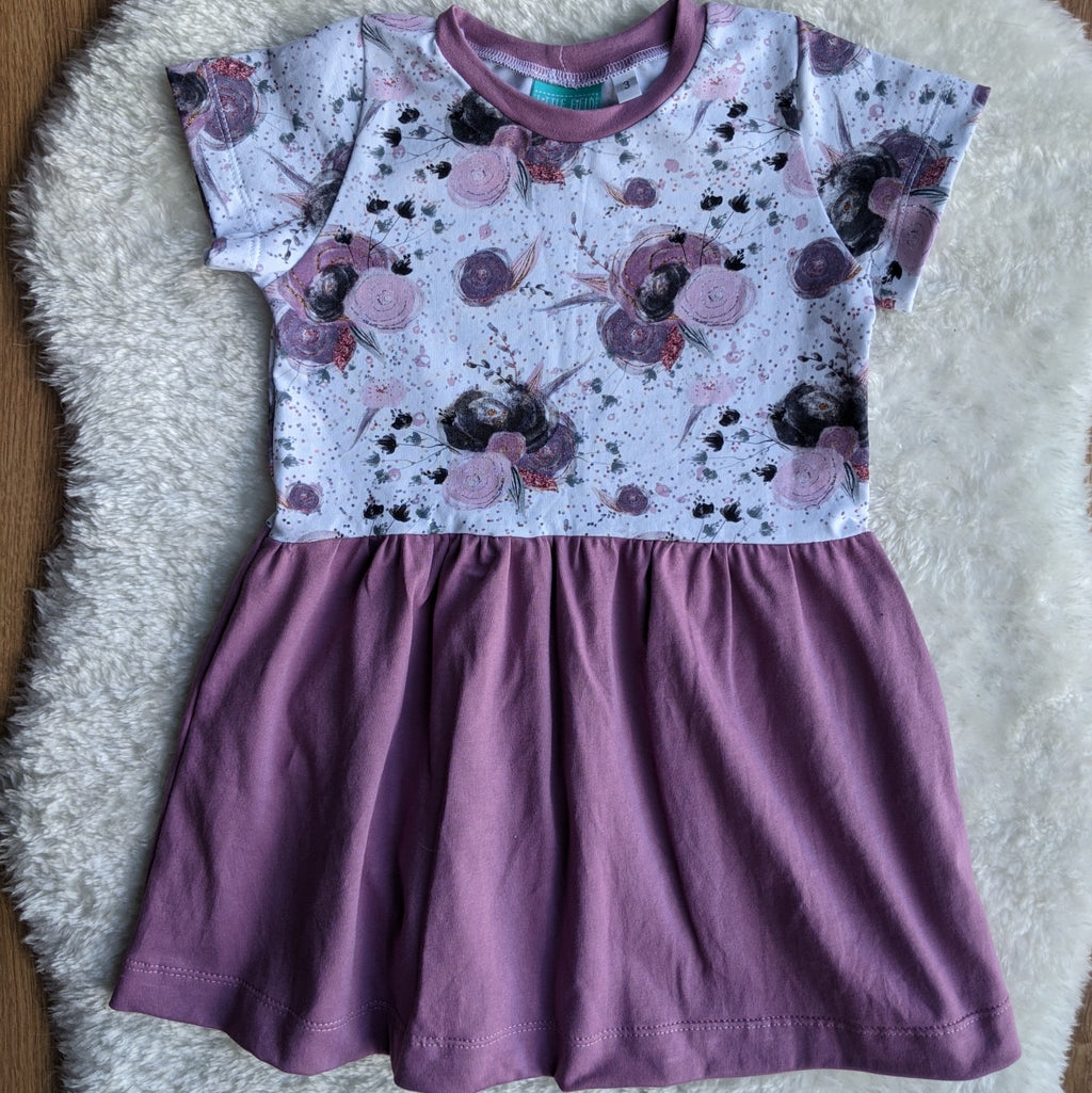 Size 3 Halloween floral gathered waist dress