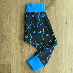 SIZE 0 Neon cats harem pants