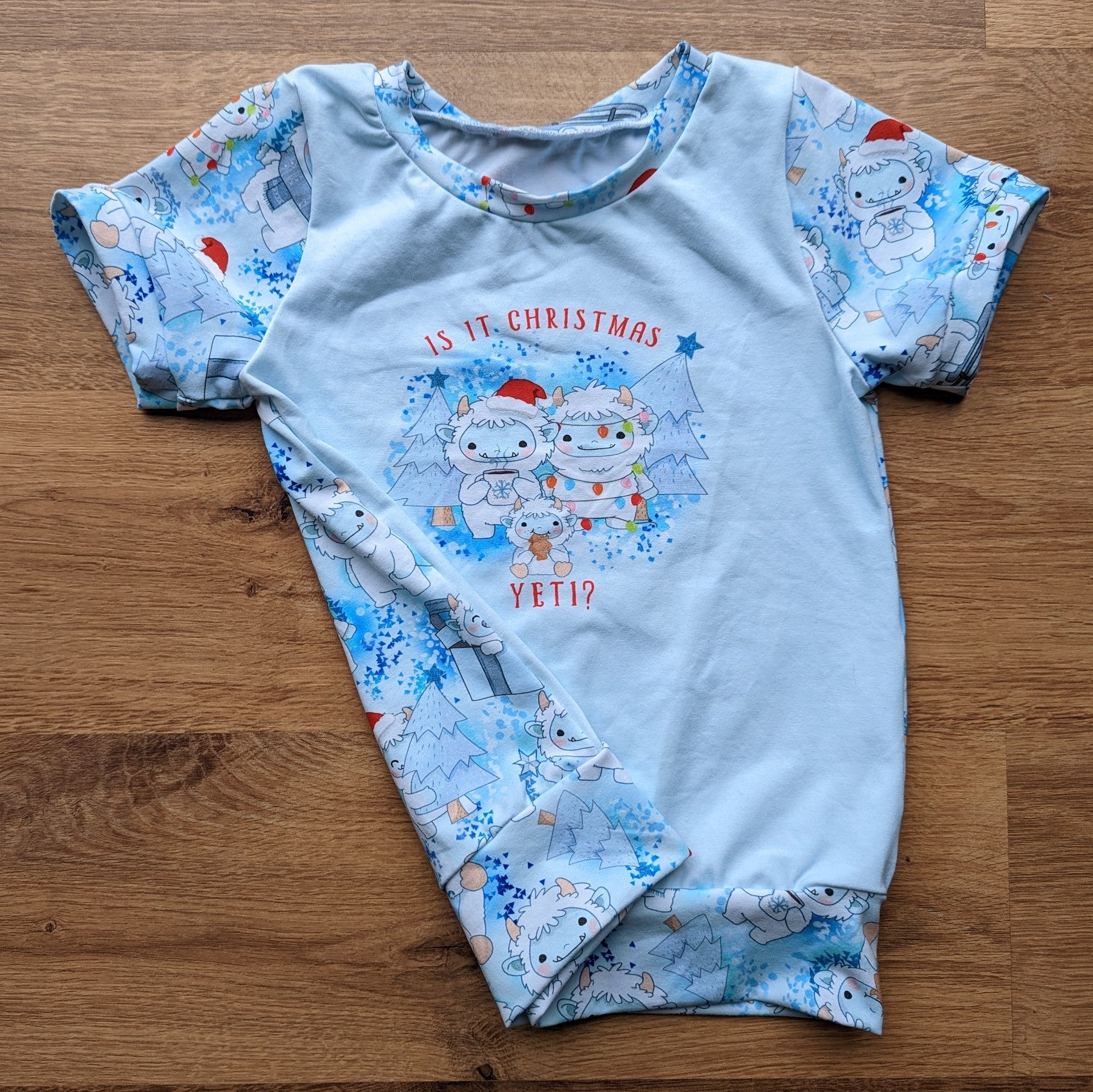 SIZE 3-6 Christmas yeti grow with me tshirt