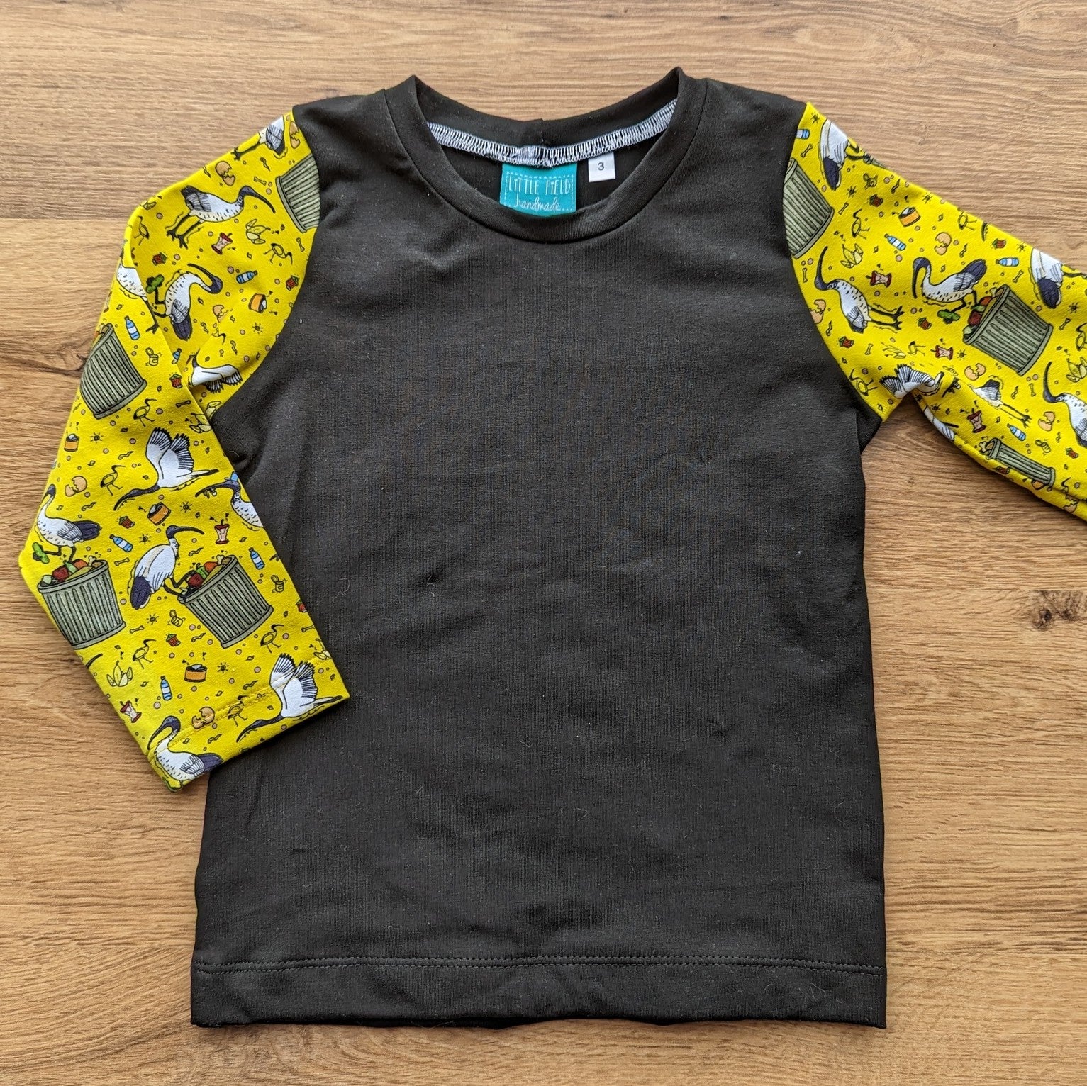 SIZE 3 Bin chickens long sleeve tshirt