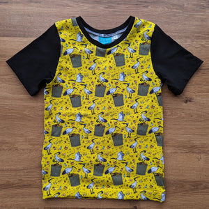 SIZE 6 Bin chickens tshirt