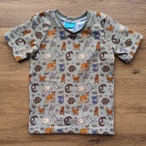SIZE 4 Doodly Aussie animals tshirt