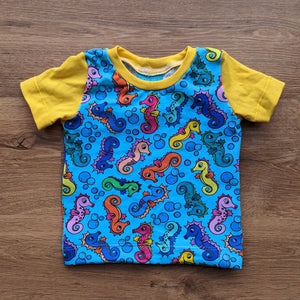 SIZE 000 Kasey Rainbow Seahorses tshirt