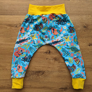 SIZE 1 Blue Aussie animals harem pants