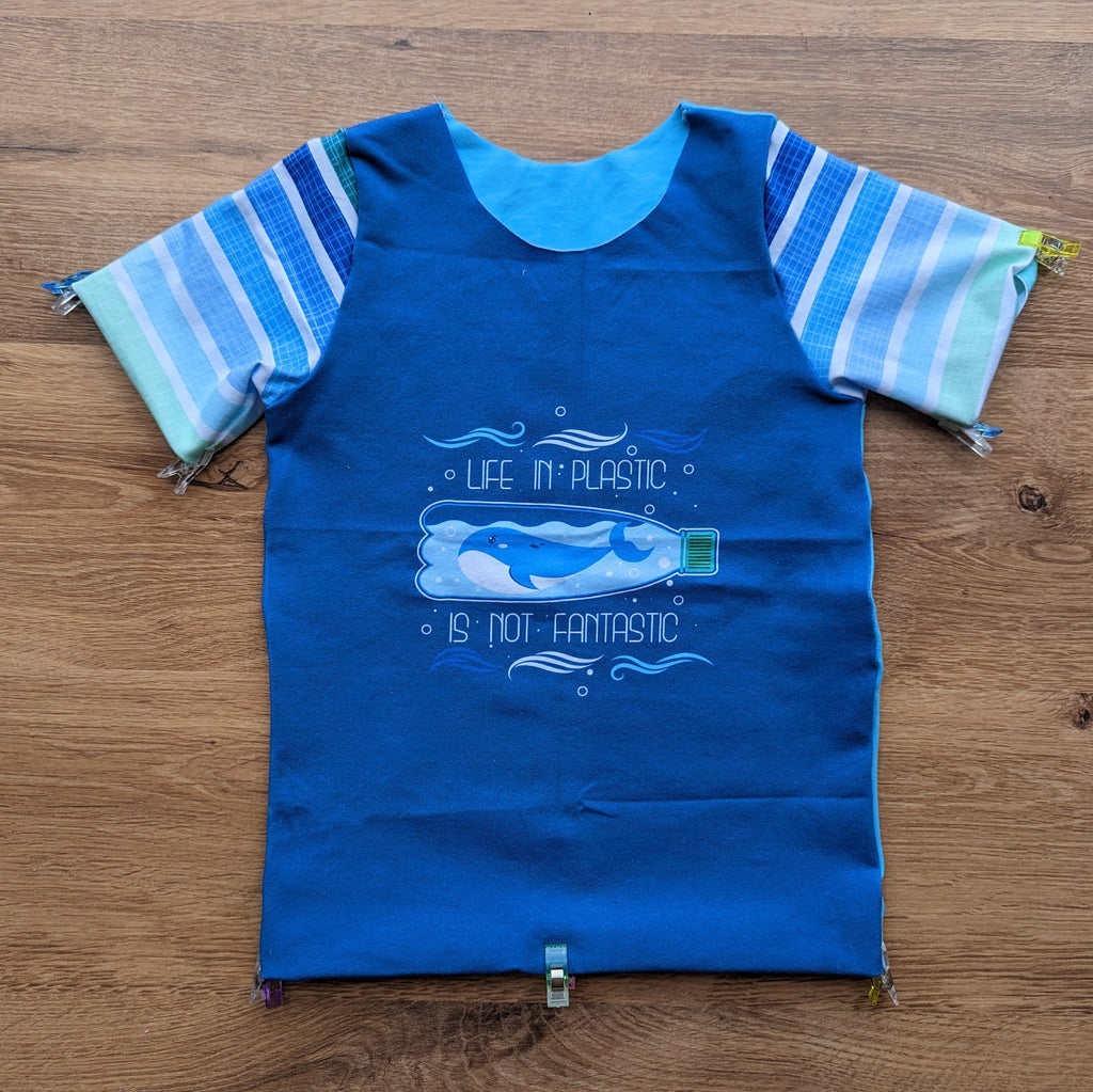 SIZE 5 Life in plastic PANEL tshirt