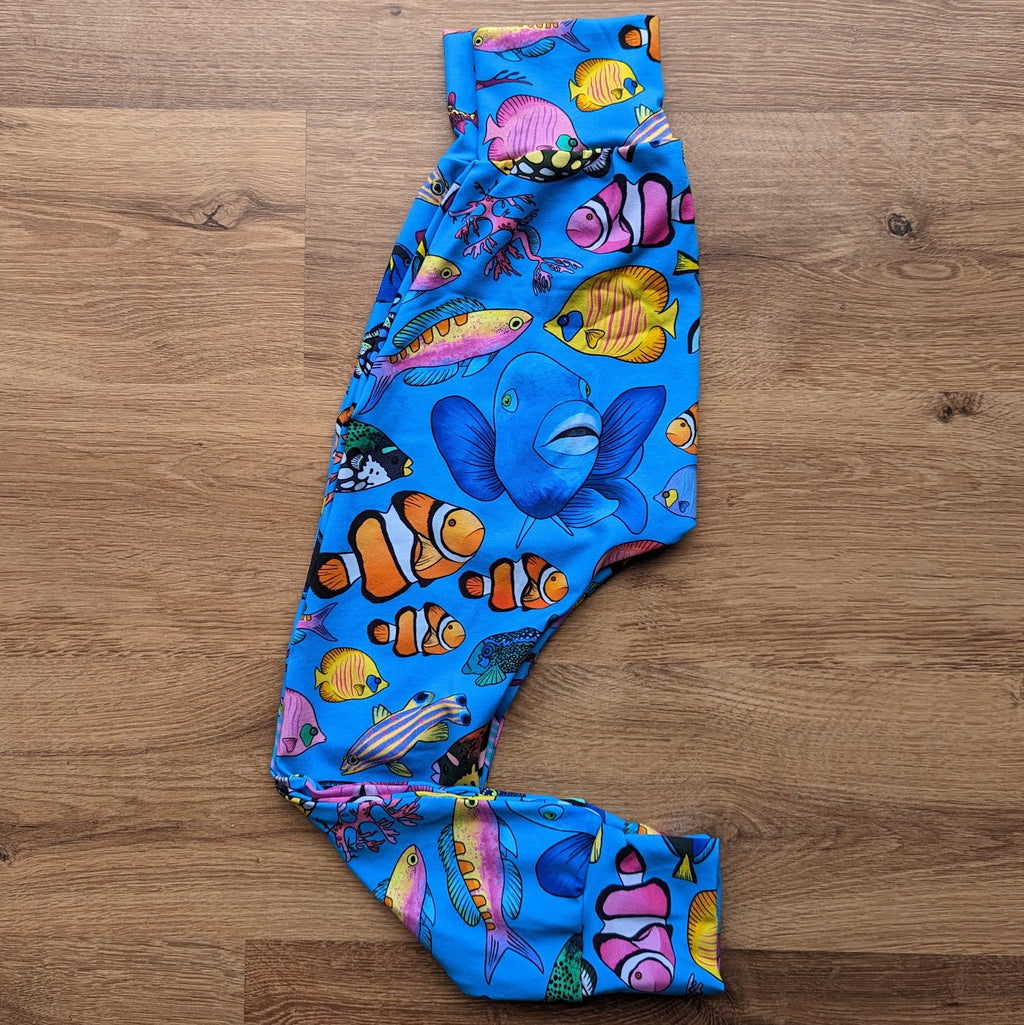 SIZE 5 Kasey Rainbow Here fishy fishy harem pants