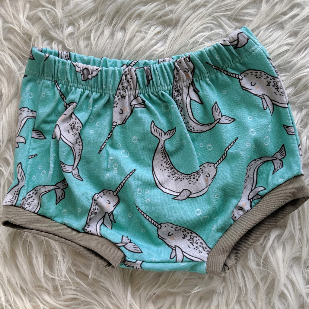 Size 000 narwhals bummies