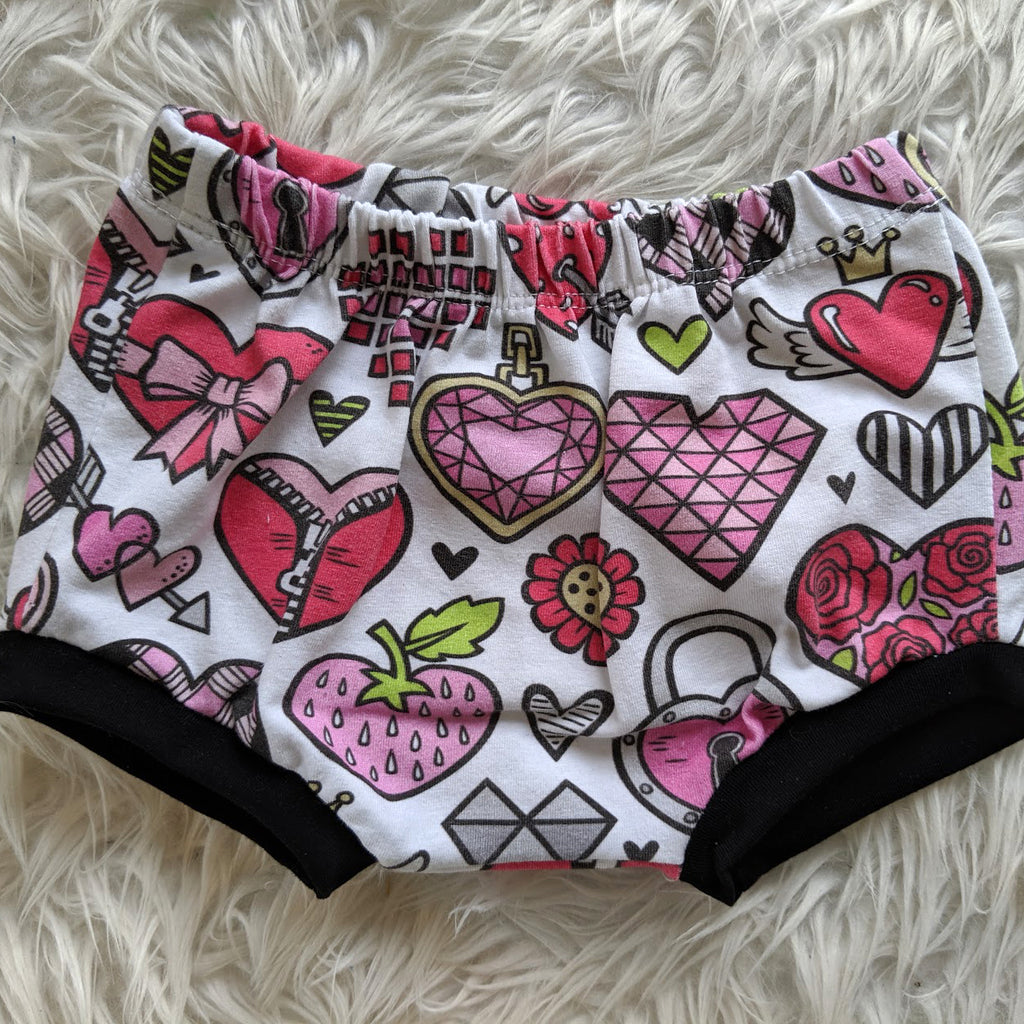 Size 00 hearts bummies