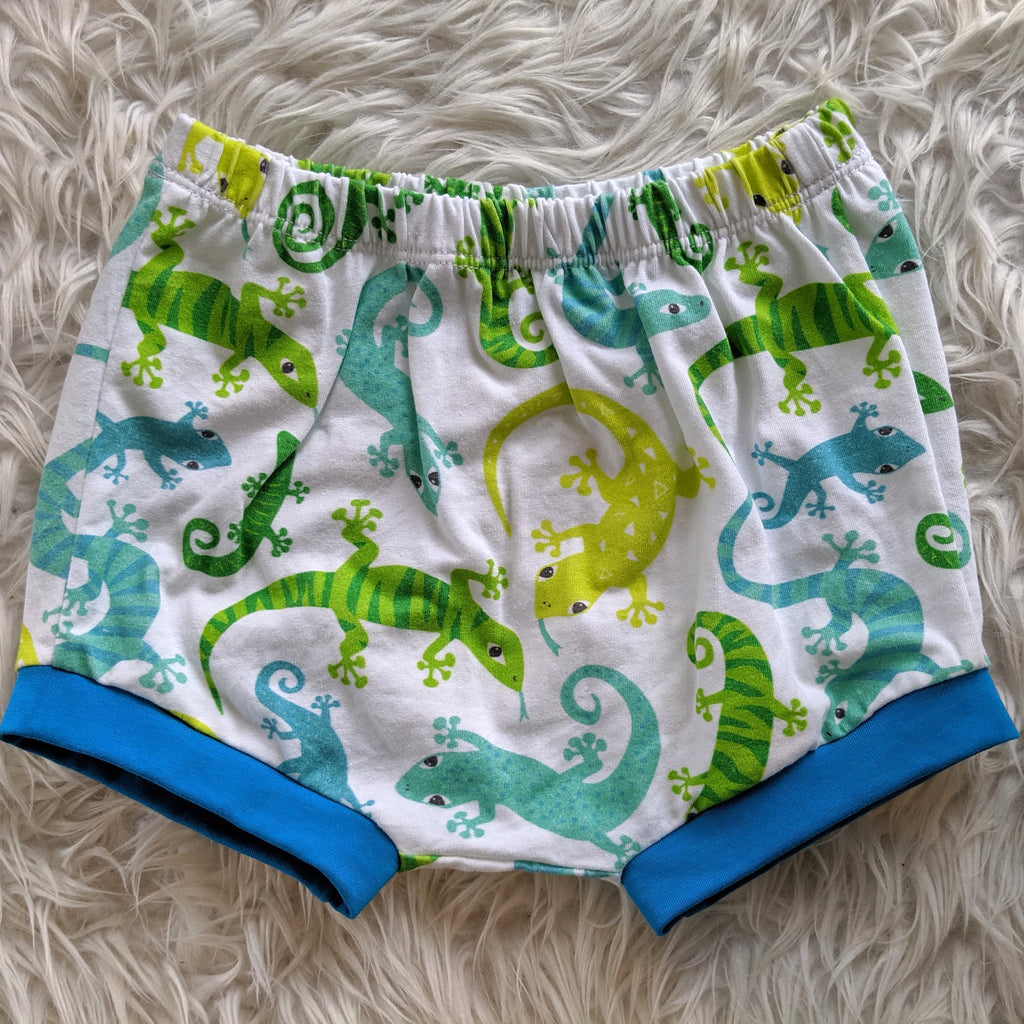 Size 3 green lizards bummies