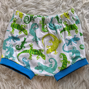 Size 3 green lizards bummies