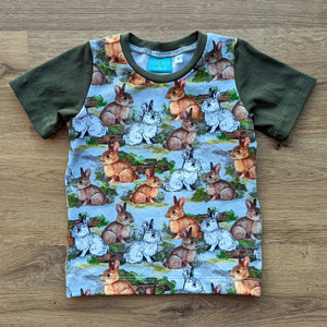 SIZE 2 Bush bunnies tshirt