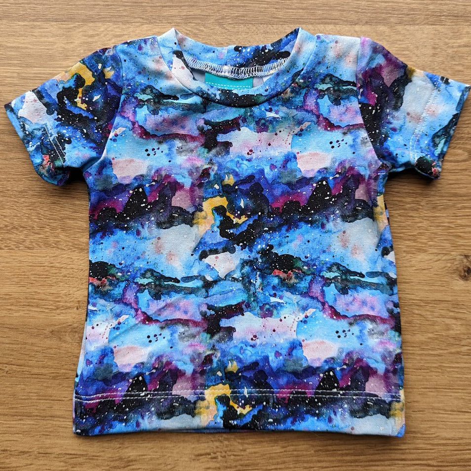 SIZE 0000 Watercolour galaxy tshirt
