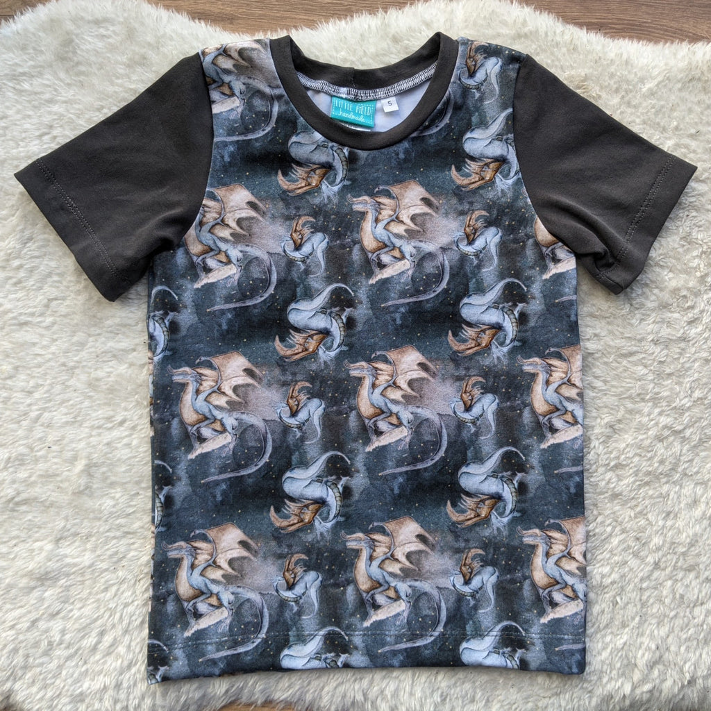 SIZE 5 Dark dragons tshirt
